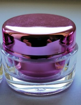 Zselés  üveg tégely  halvány lila tetővel  5 ml  